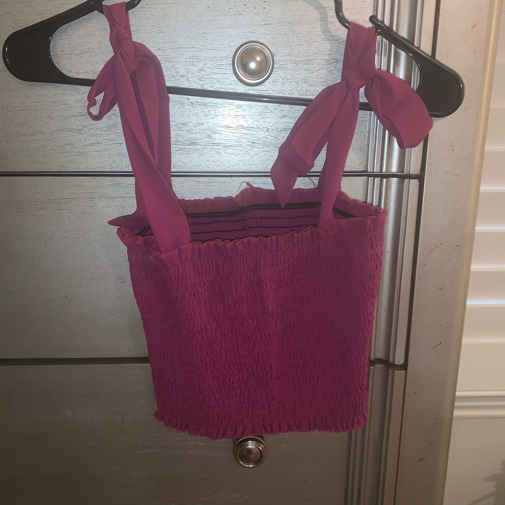 Fuchsia crop top